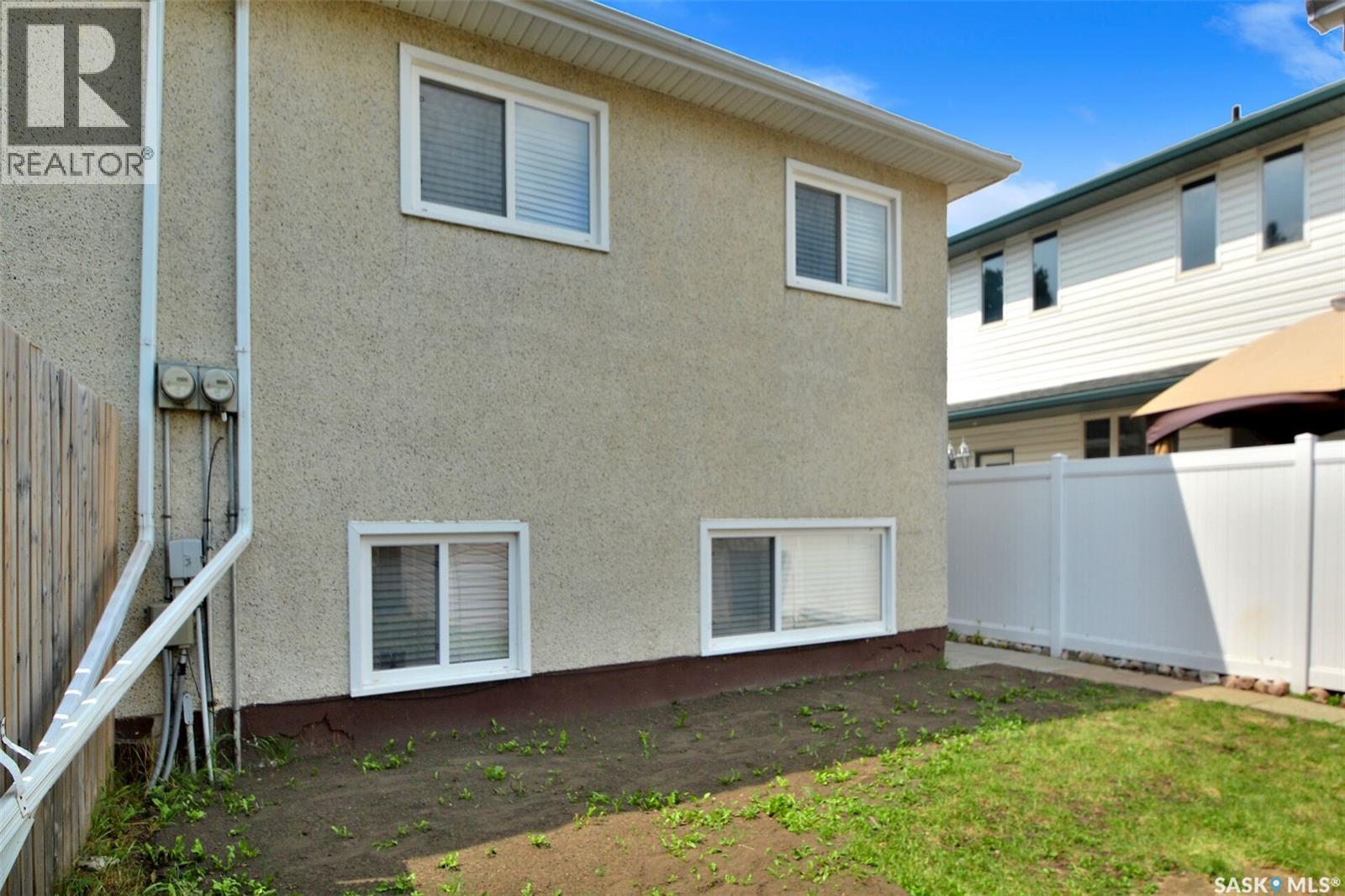 49-51 Carleton Drive, Saskatoon, Saskatchewan  S7H 3N9 - Photo 19 - SK044777