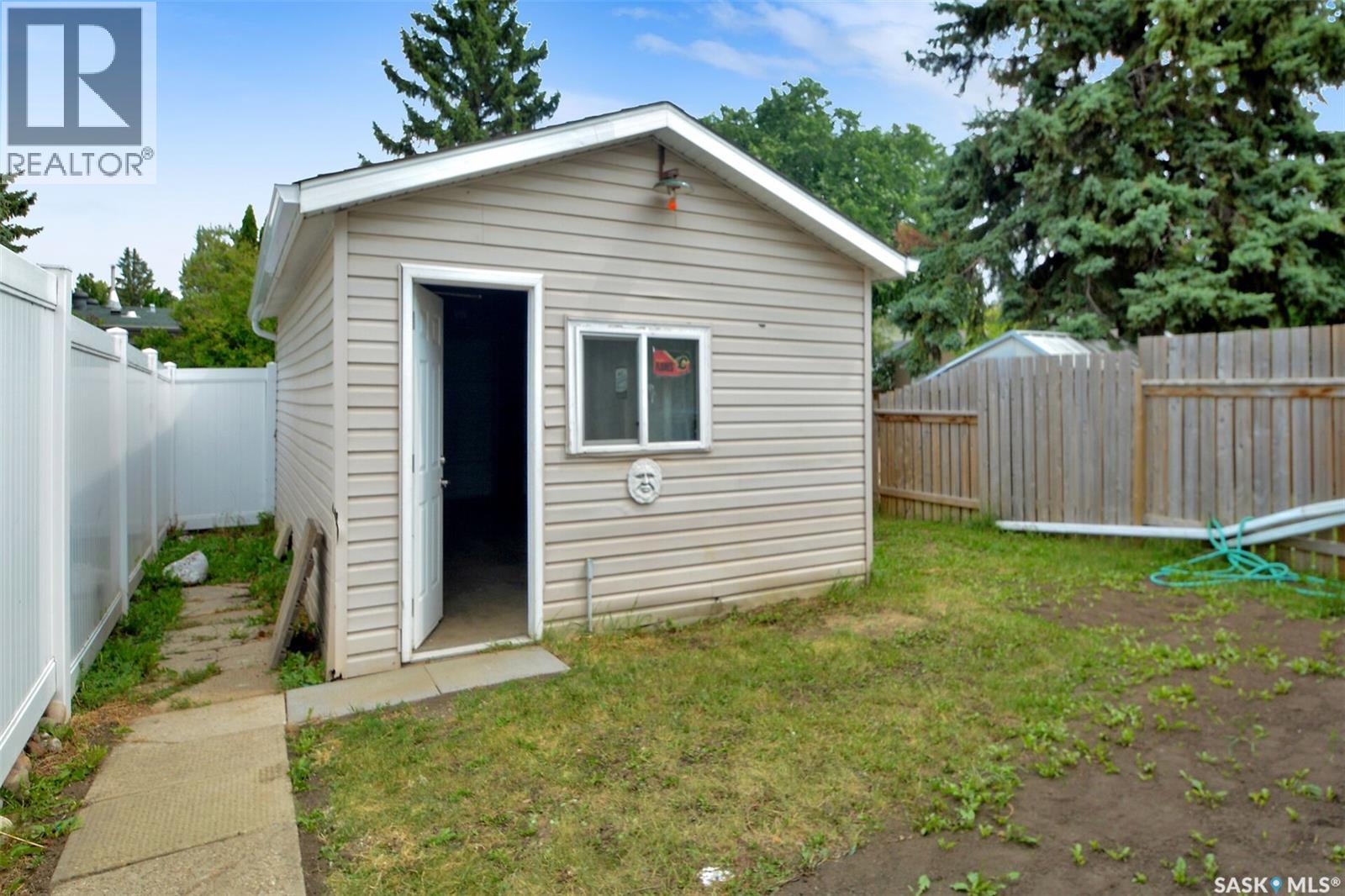 49-51 Carleton Drive, Saskatoon, Saskatchewan  S7H 3N9 - Photo 20 - SK044777