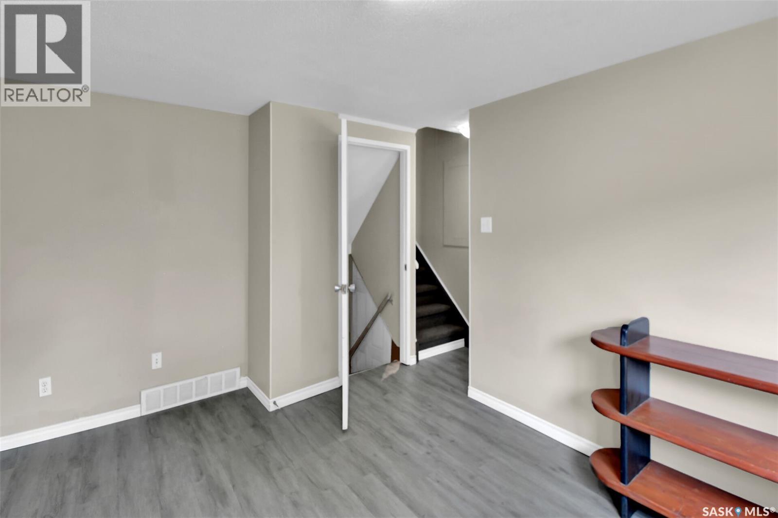 49-51 Carleton Drive, Saskatoon, Saskatchewan  S7H 3N9 - Photo 32 - SK044777