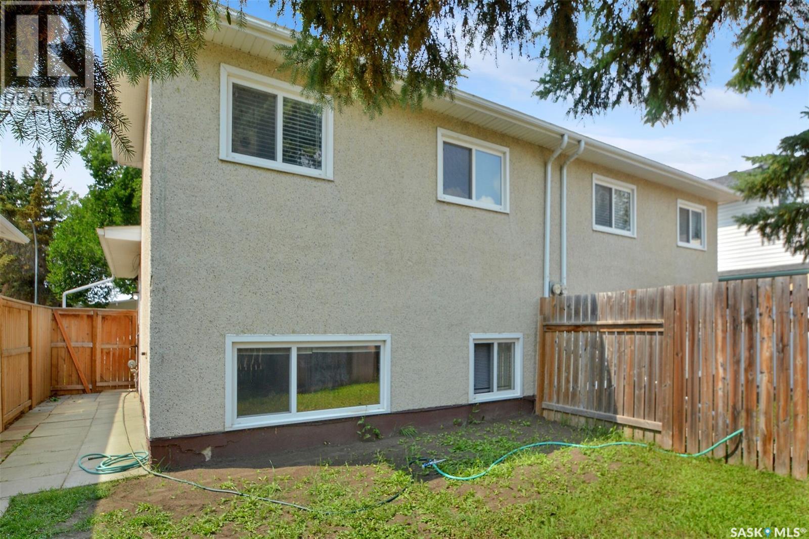 49-51 Carleton Drive, Saskatoon, Saskatchewan  S7H 3N9 - Photo 39 - SK044777