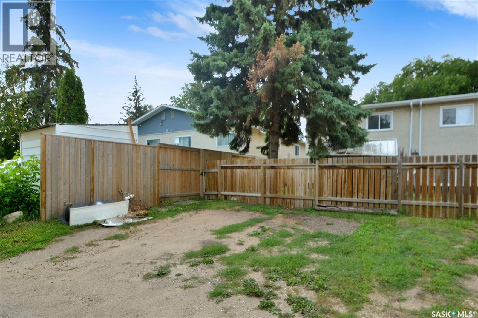 49-51 Carleton Drive, Saskatoon, Saskatchewan  S7H 3N9 - Photo 41 - SK044777