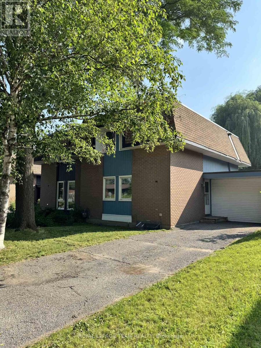 145 PENFIELD DRIVE, Ottawa, Ontario