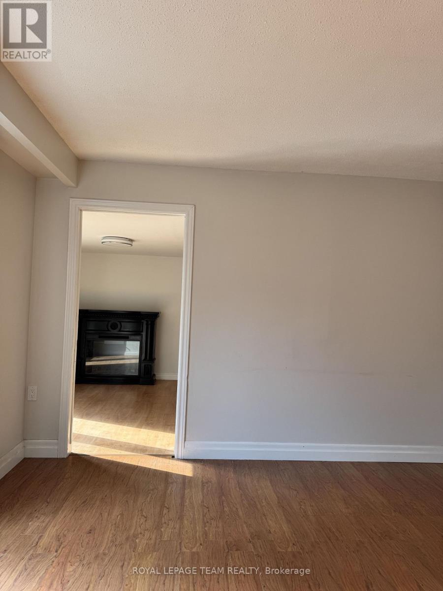 145 Penfield Drive, Ottawa, Ontario  K2K 1M4 - Photo 13 - X13647686