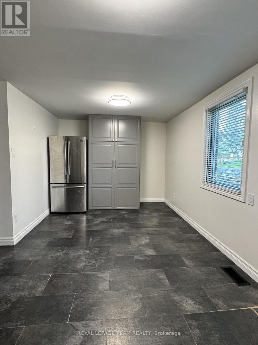 145 Penfield Drive, Ottawa, Ontario  K2K 1M4 - Photo 5 - X13647686