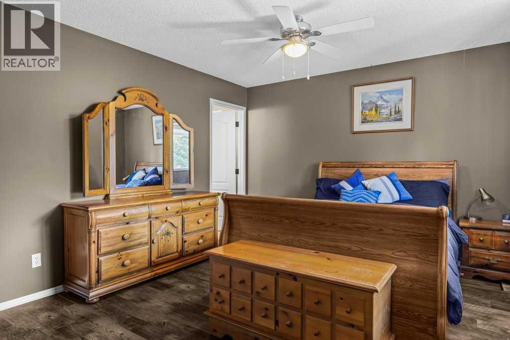 545 Grotto Road, Canmore, Alberta  T1W 1J1 - Photo 20 - A2328882