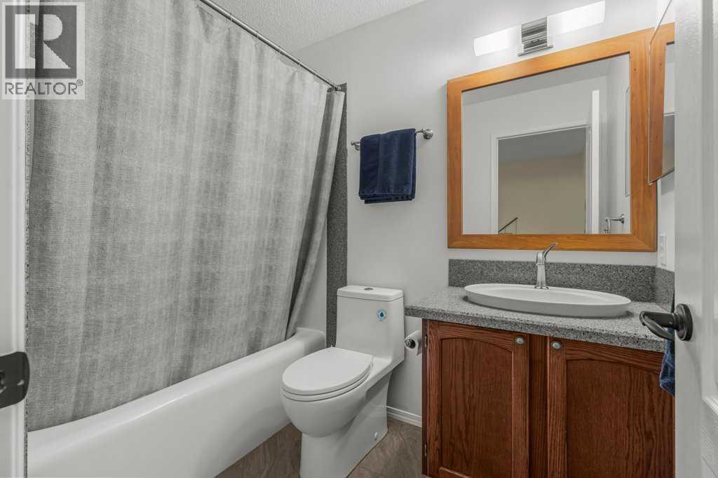 545 Grotto Road, Canmore, Alberta  T1W 1J1 - Photo 27 - A2328882
