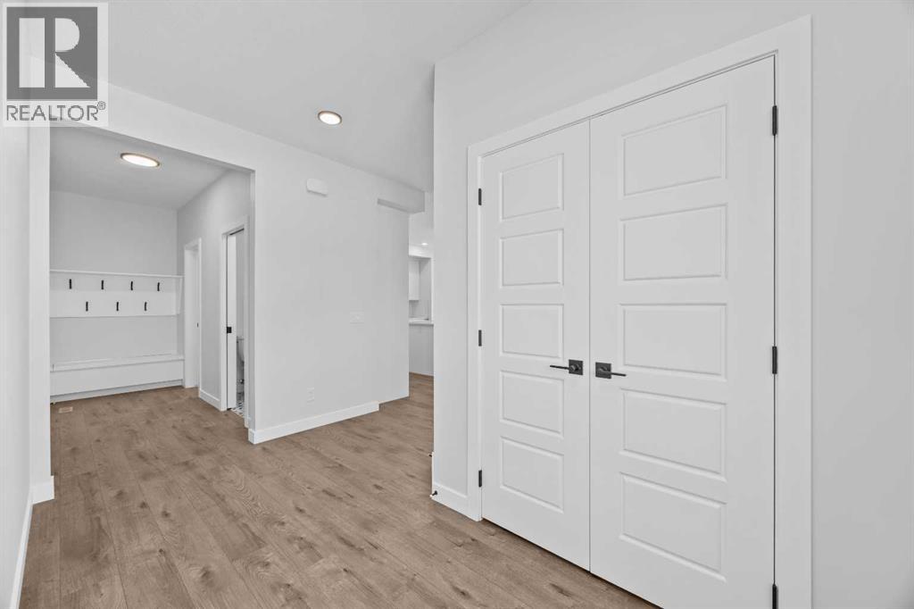 35 Creekside Rise SW, Calgary, Alberta  T3X 5V9 - Photo 6 - A2333691