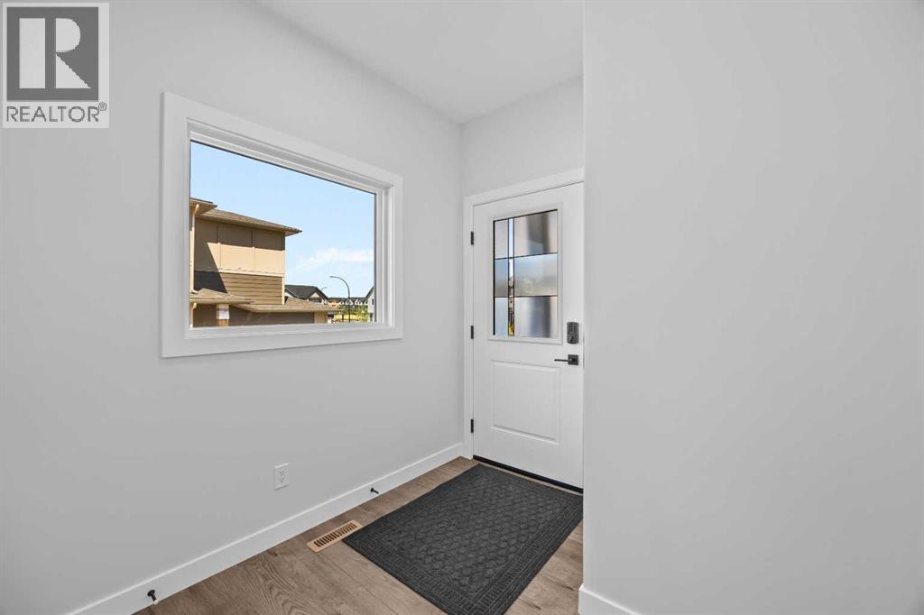 35 Creekside Rise SW, Calgary, Alberta  T3X 5V9 - Photo 5 - A2333691
