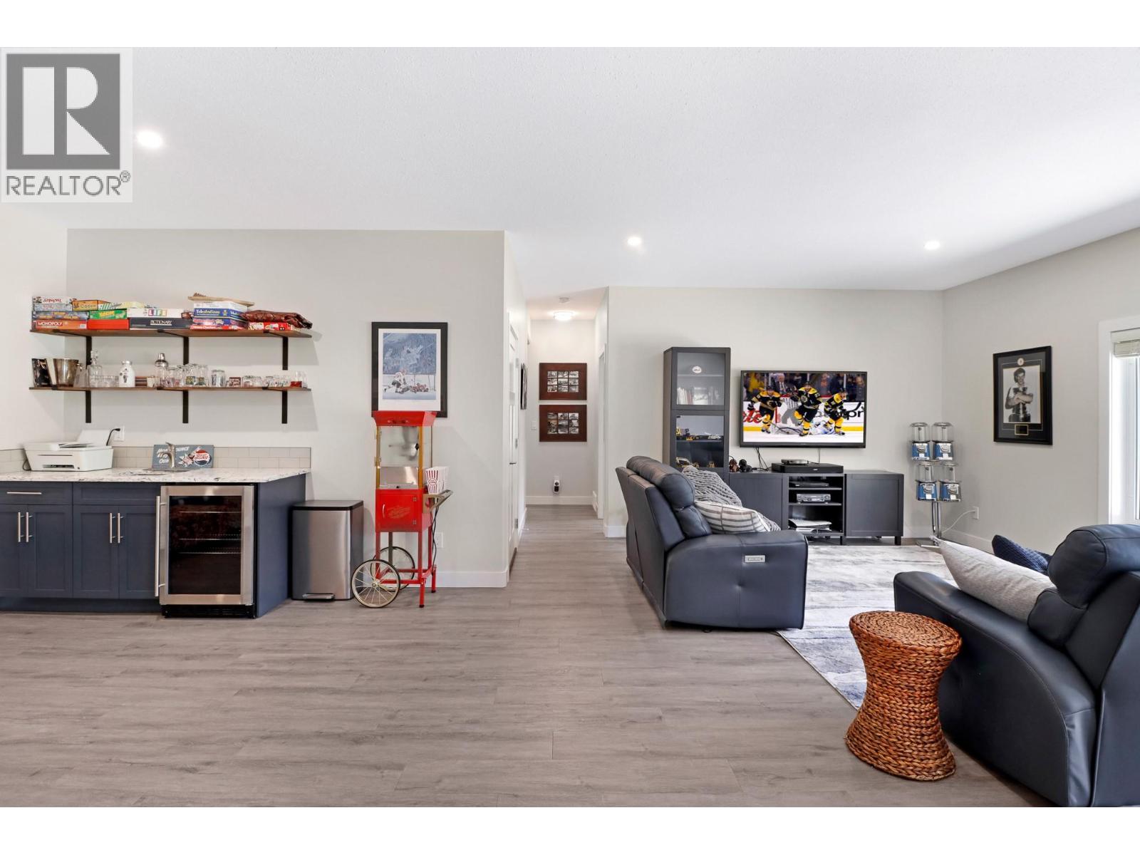 193 Shadow Mountain Boulevard, Cranbrook, British Columbia  V1C 0C6 - Photo 48 - 10388197