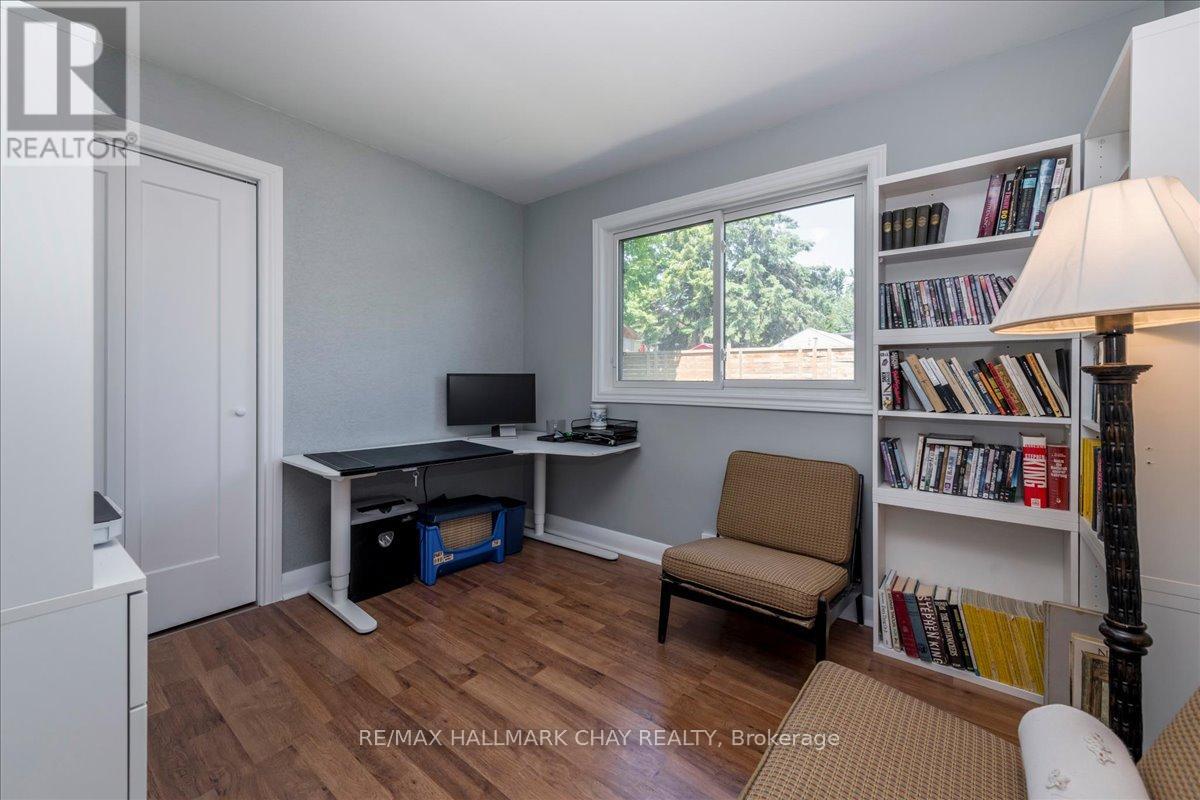 69 Rodney Street, Barrie, Ontario  L4M 4B8 - Photo 18 - S13430118