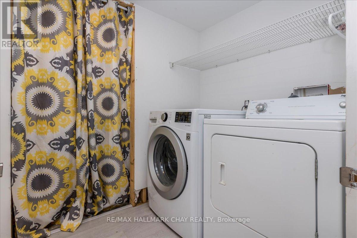 69 Rodney Street, Barrie, Ontario  L4M 4B8 - Photo 46 - S13430118