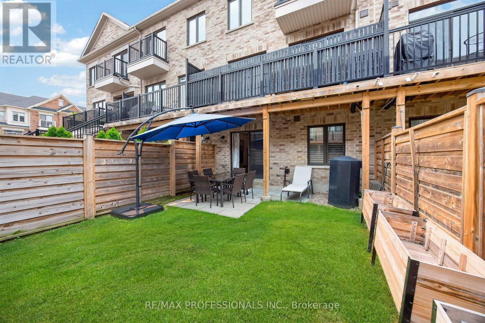 122 Thomas Fisher Drive, Toronto, Ontario  M8Z 0E4 - Photo 31 - W13577562