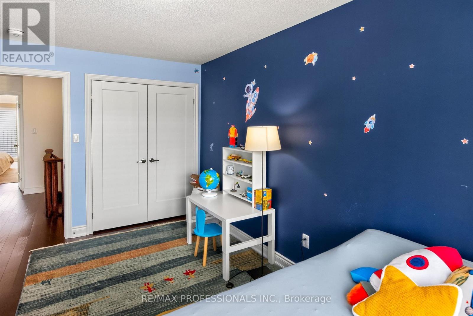 122 Thomas Fisher Drive, Toronto, Ontario  M8Z 0E4 - Photo 21 - W13577562