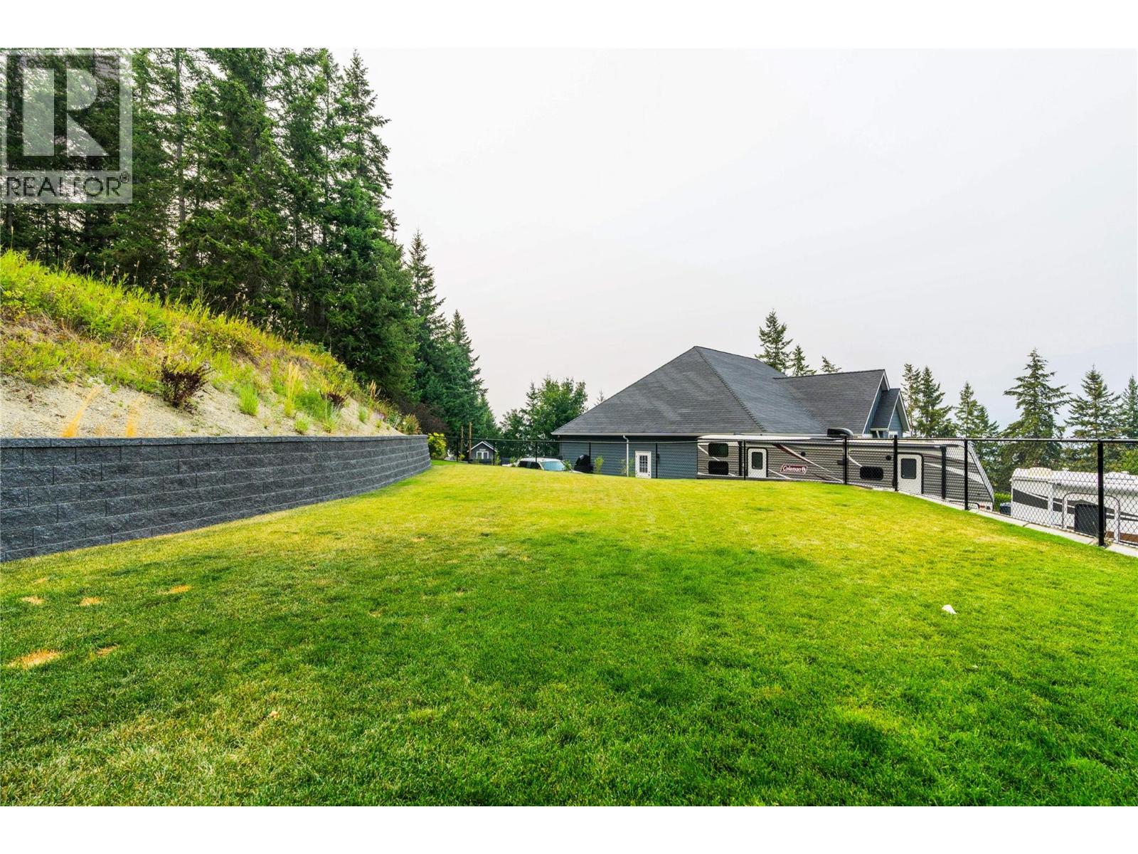 170 Vetter Place, Enderby, British Columbia  V0E 1V1 - Photo 11 - 10396999