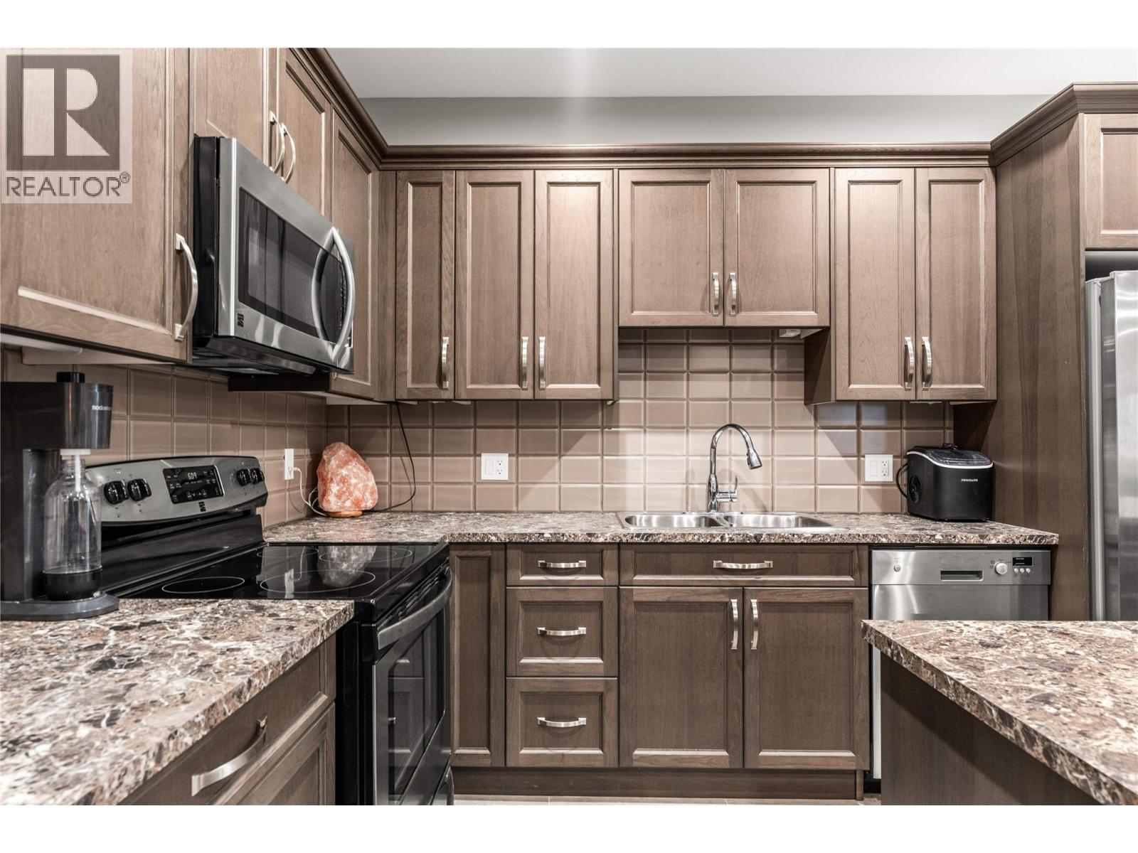 170 Vetter Place, Enderby, British Columbia  V0E 1V1 - Photo 50 - 10396999