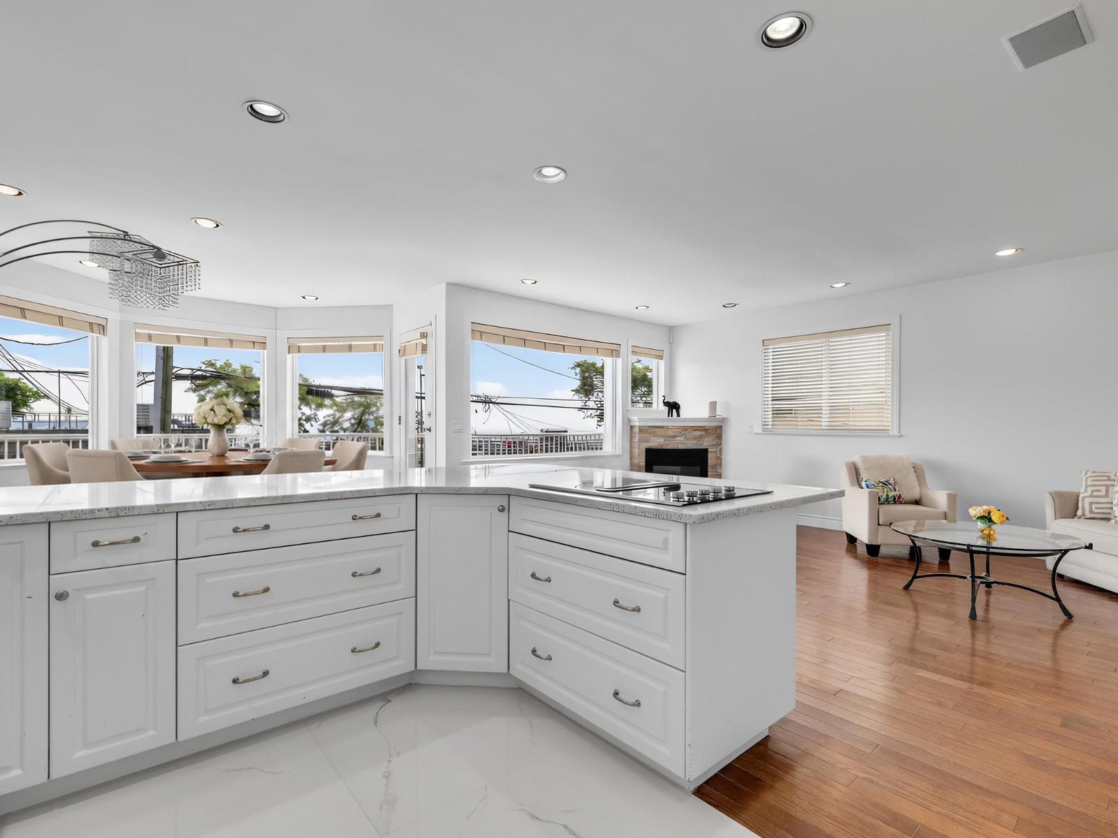 14763 Marine Drive, White Rock, British Columbia  V4B 1B9 - Photo 11 - R3152706