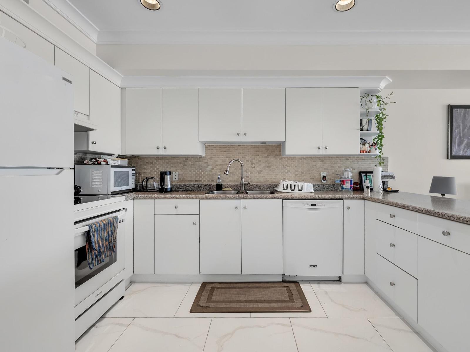 14763 Marine Drive, White Rock, British Columbia  V4B 1B9 - Photo 31 - R3152706