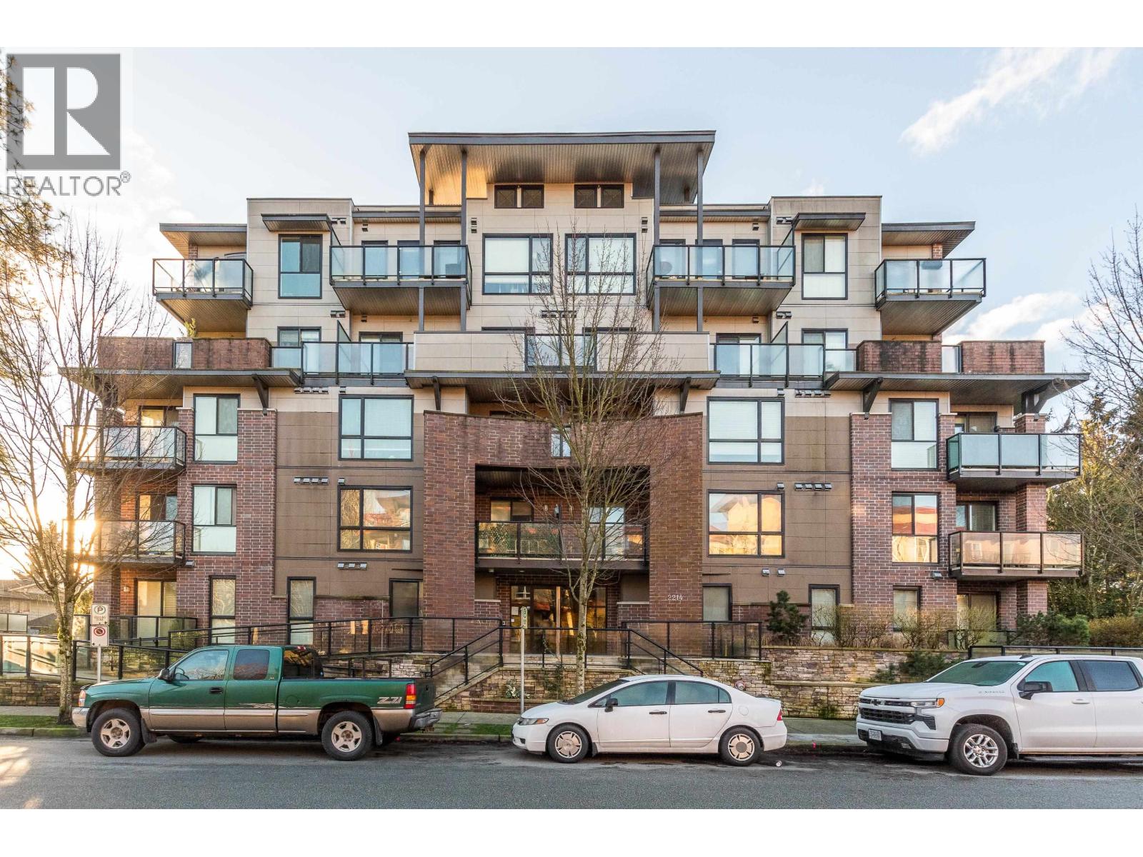 201 2214 KELLY AVENUE, Port Coquitlam, British Columbia