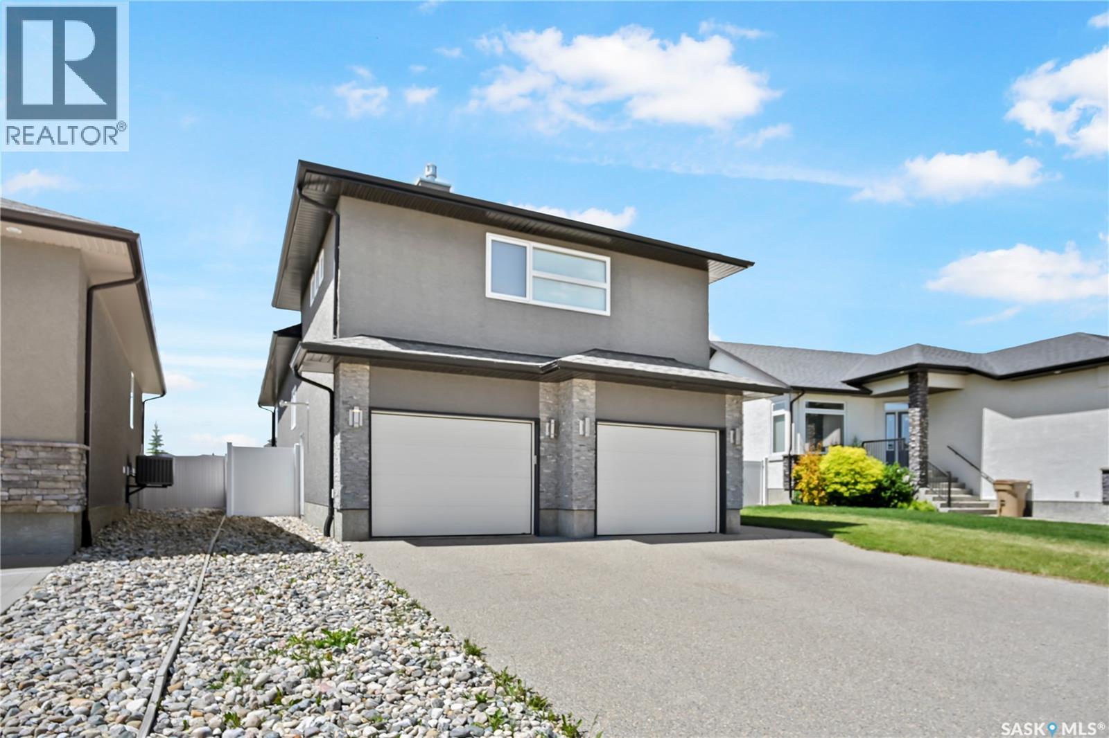 3821 Goldfinch Way, Regina, Saskatchewan  S4V 1S4 - Photo 4 - SK044826