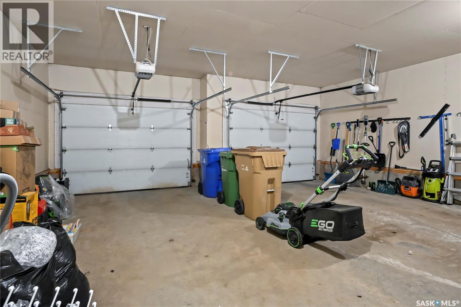 3821 Goldfinch Way, Regina, Saskatchewan  S4V 1S4 - Photo 41 - SK044826