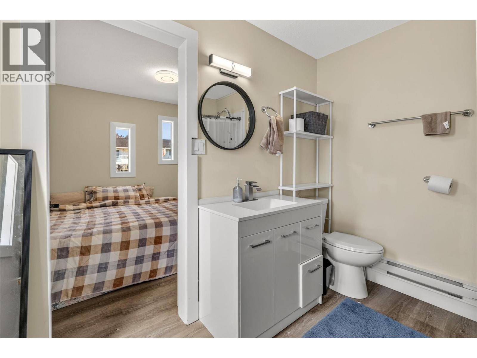 6488 Wolfcub Place Place, Oliver, British Columbia  V0H 1T3 - Photo 14 - 10396917
