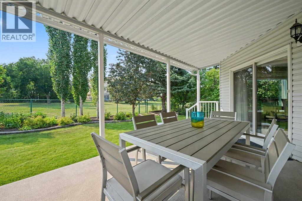 174 Woodpark Circle SW, Calgary, Alberta  T2W 6G1 - Photo 25 - A2334409