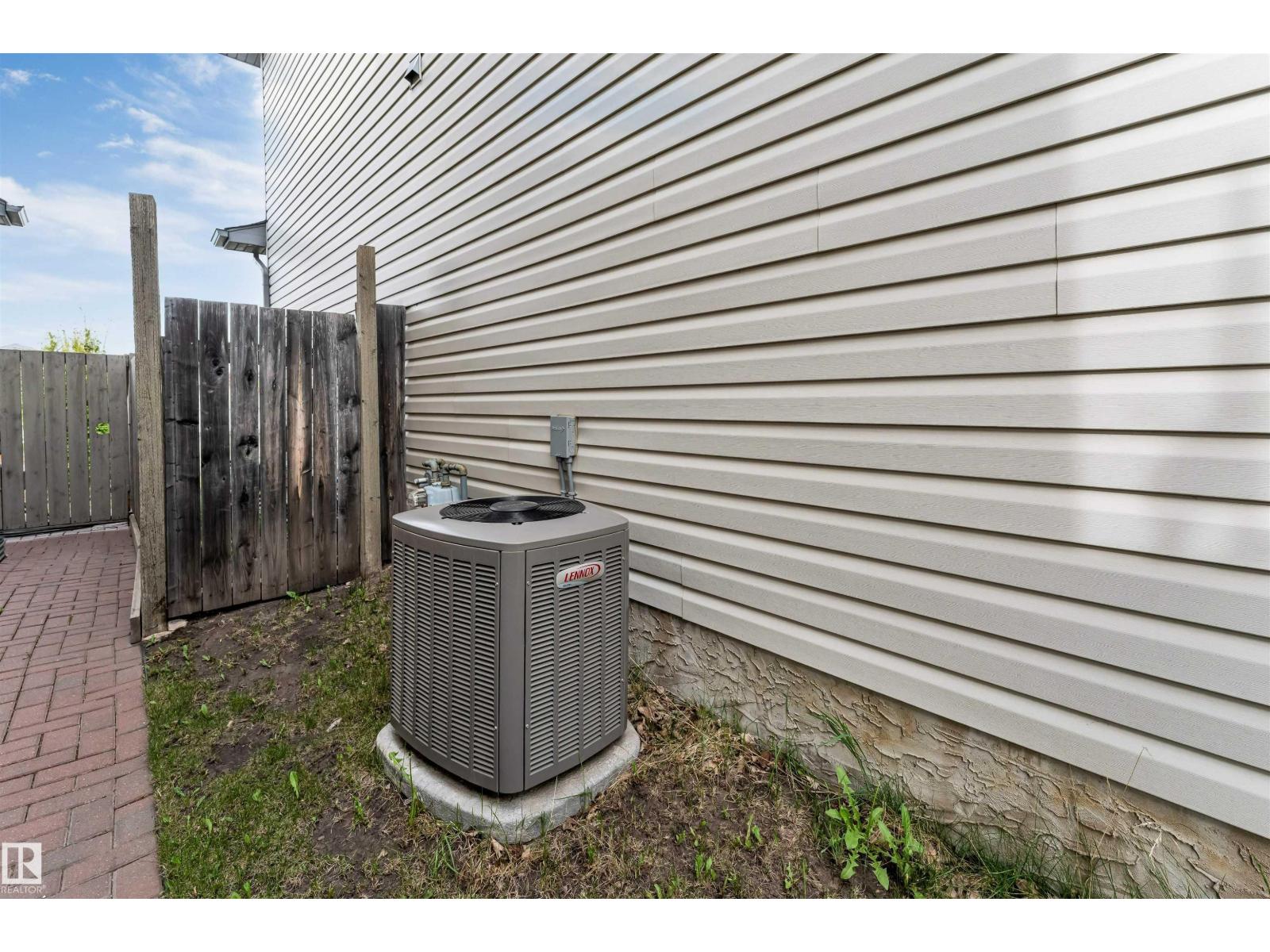 3032 31 Av Nw, Edmonton, Alberta  T6T 1W9 - Photo 43 - E4502499