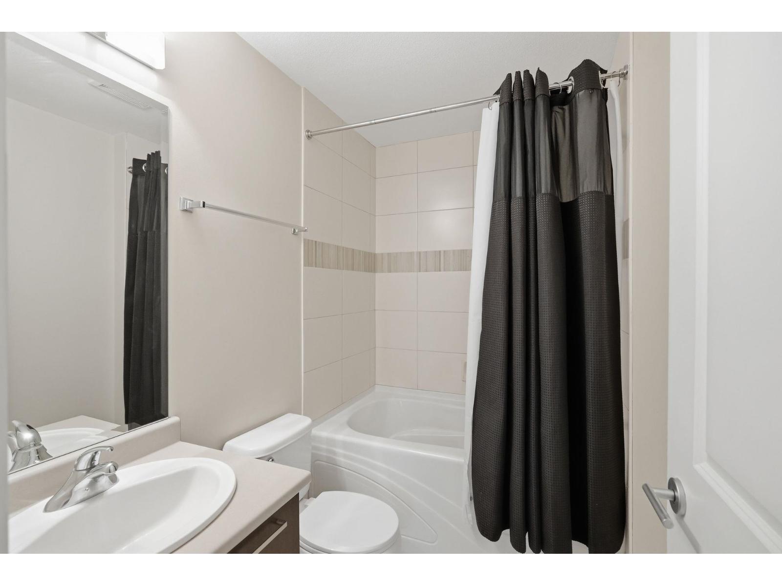 304 13339 102a Avenue, Surrey, British Columbia  V3T 0C5 - Photo 16 - R3153335