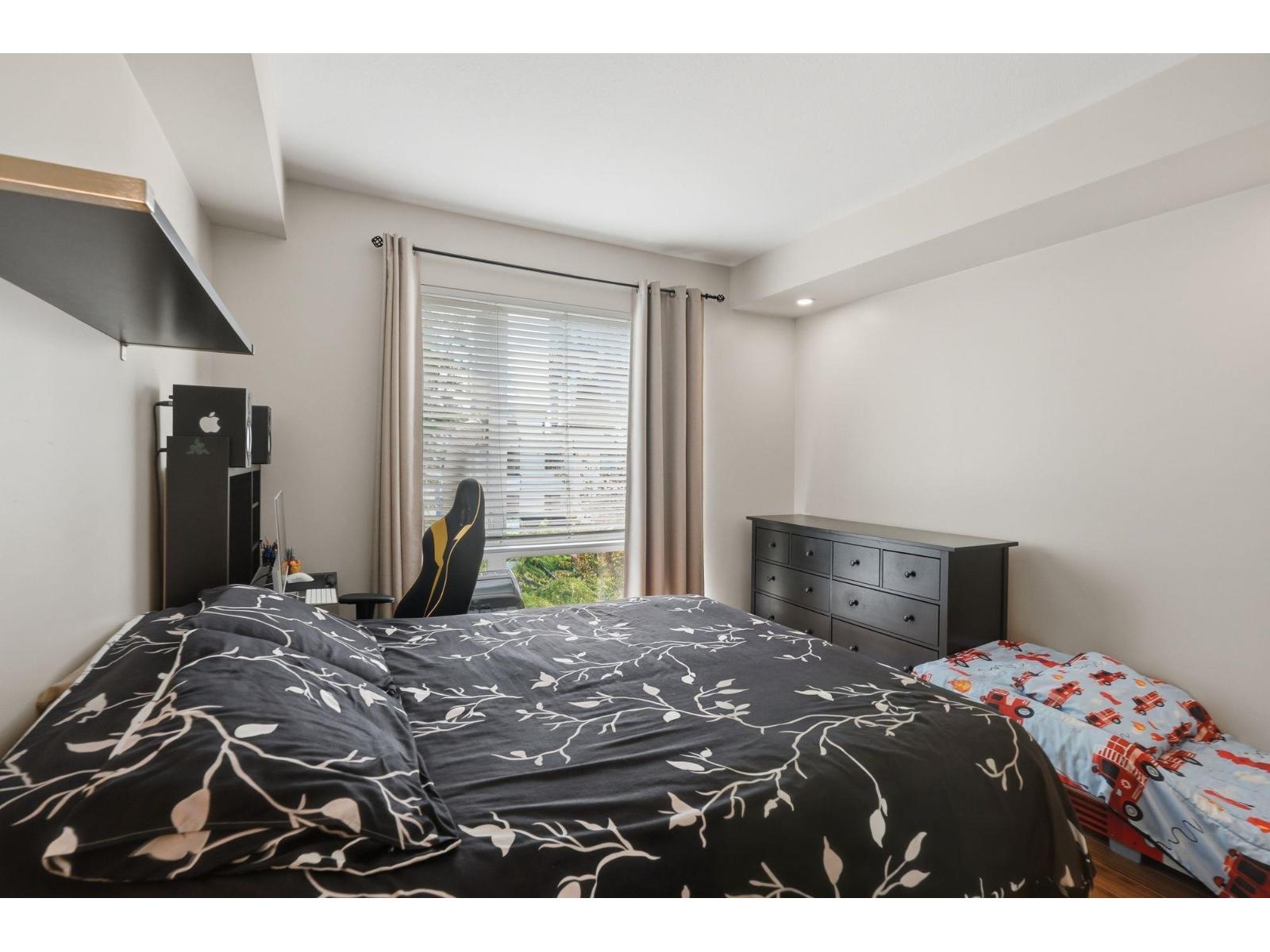 304 13339 102a Avenue, Surrey, British Columbia  V3T 0C5 - Photo 12 - R3153335