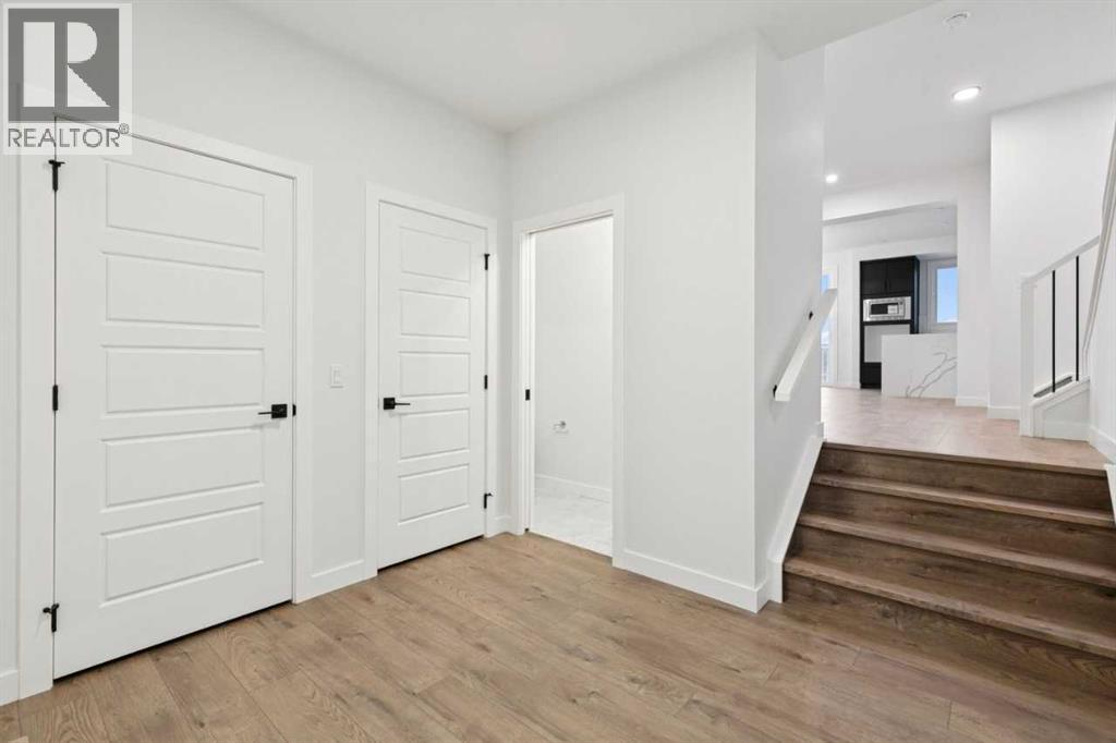 214 Sora Way SE, Calgary, Alberta  T3S 0V5 - Photo 9 - A2320746