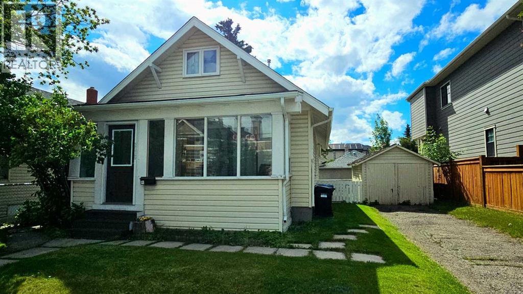 2115 10 Street NW, Calgary, Alberta