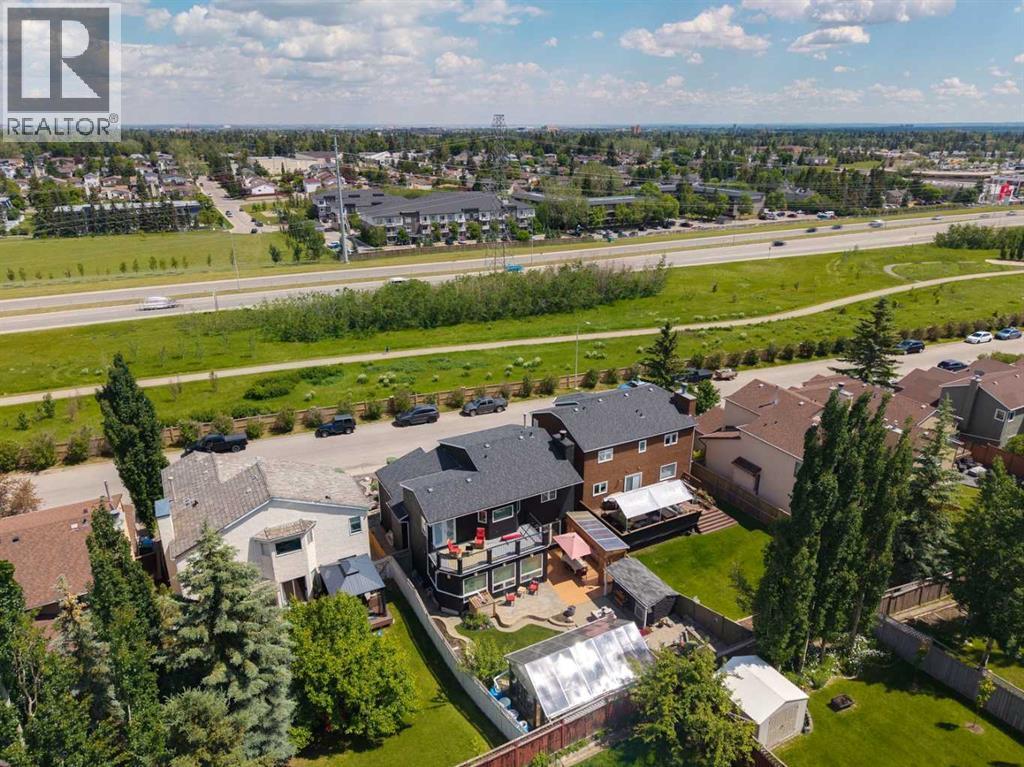 41 Sidon Crescent SW, Calgary, Alberta  T3H 2B5 - Photo 6 - A2324838