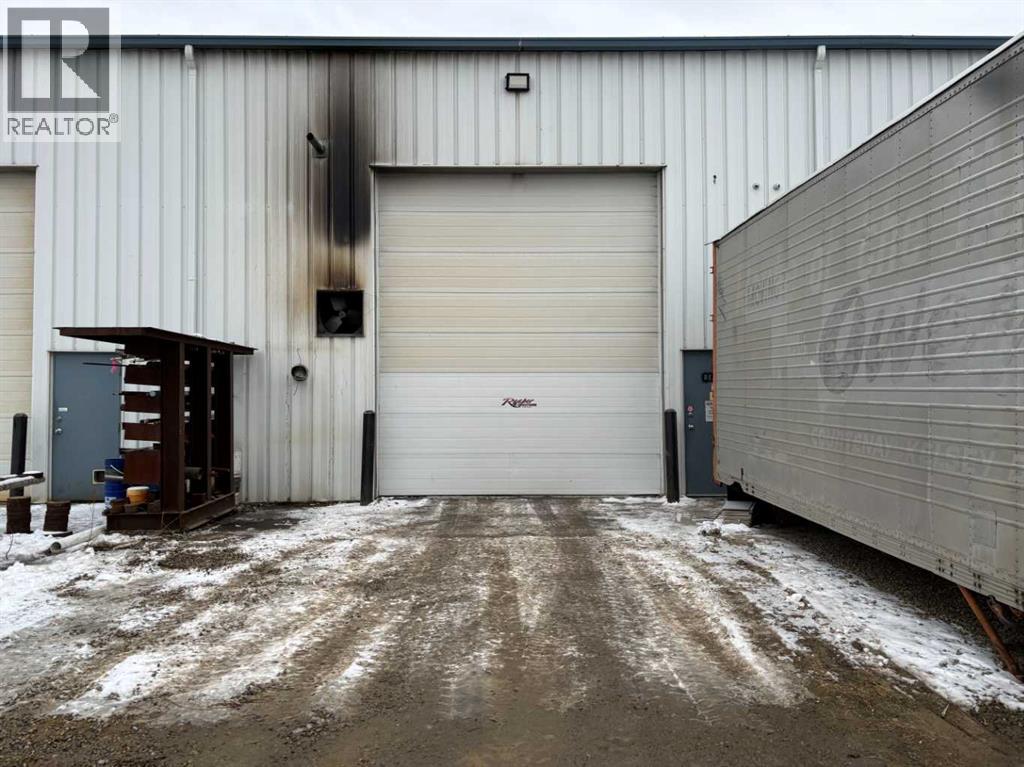 3, 701 Mccool Street, Crossfield, Alberta  T0M 0S0 - Photo 6 - A2335446