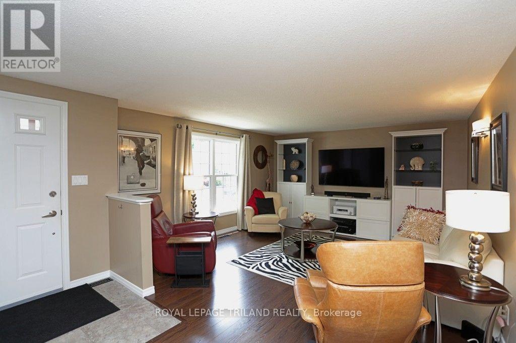 314 Wyldwood Lane, South Huron, Ontario  N0M 1T0 - Photo 17 - X13647732