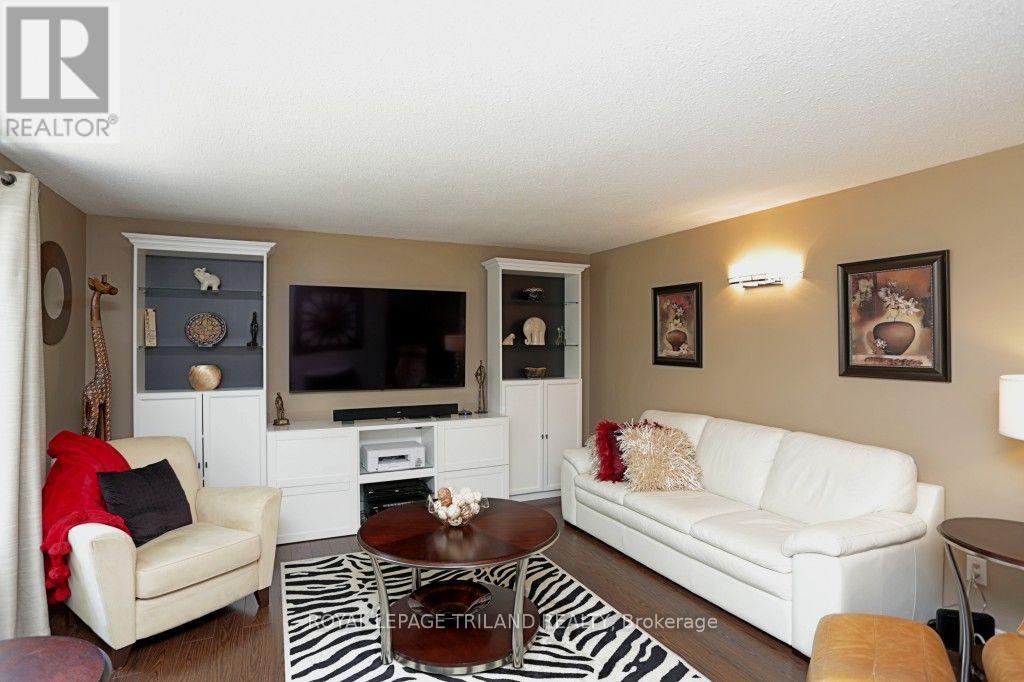 314 Wyldwood Lane, South Huron, Ontario  N0M 1T0 - Photo 18 - X13647732