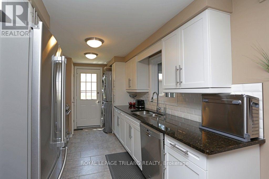 314 Wyldwood Lane, South Huron, Ontario  N0M 1T0 - Photo 23 - X13647732
