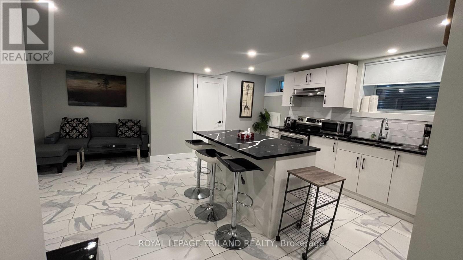 4 - 325 George Street, Central Elgin, Ontario  N5L 1C5 - Photo 2 - X13647740