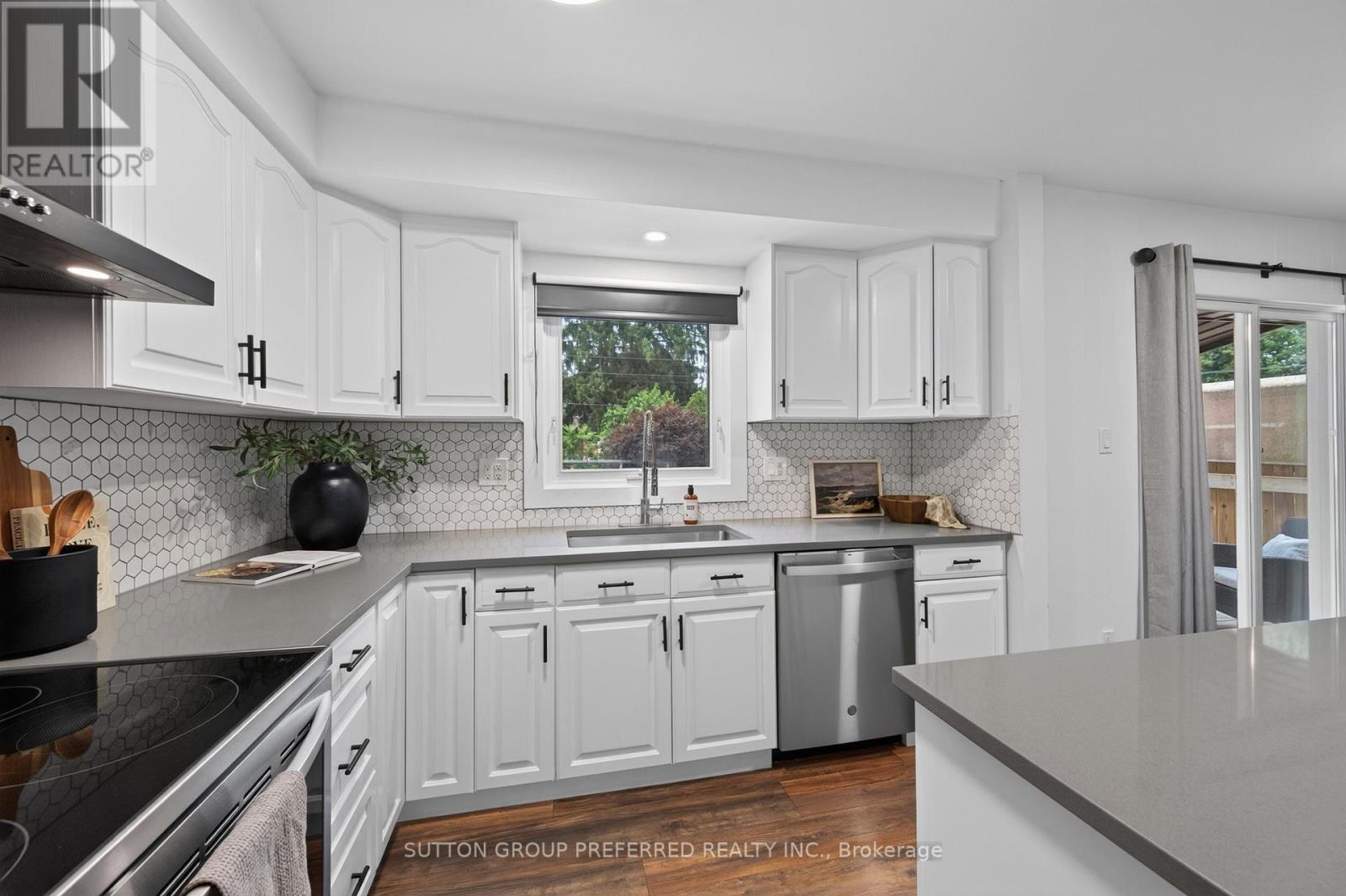 240 Byron Avenue, Thames Centre, Ontario  N0L 1G3 - Photo 19 - X13647746