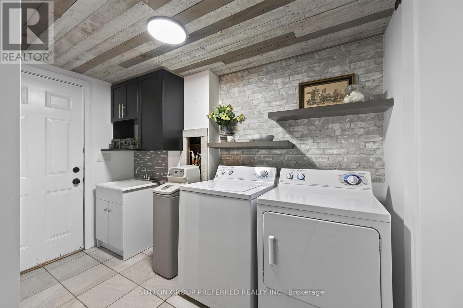 240 Byron Avenue, Thames Centre, Ontario  N0L 1G3 - Photo 34 - X13647746