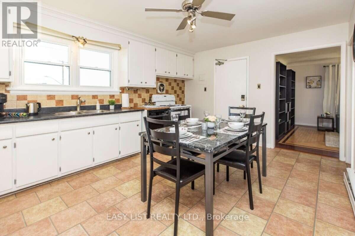 203 Marier Avenue, Ottawa, Ontario  K1L 5R6 - Photo 3 - X13647758