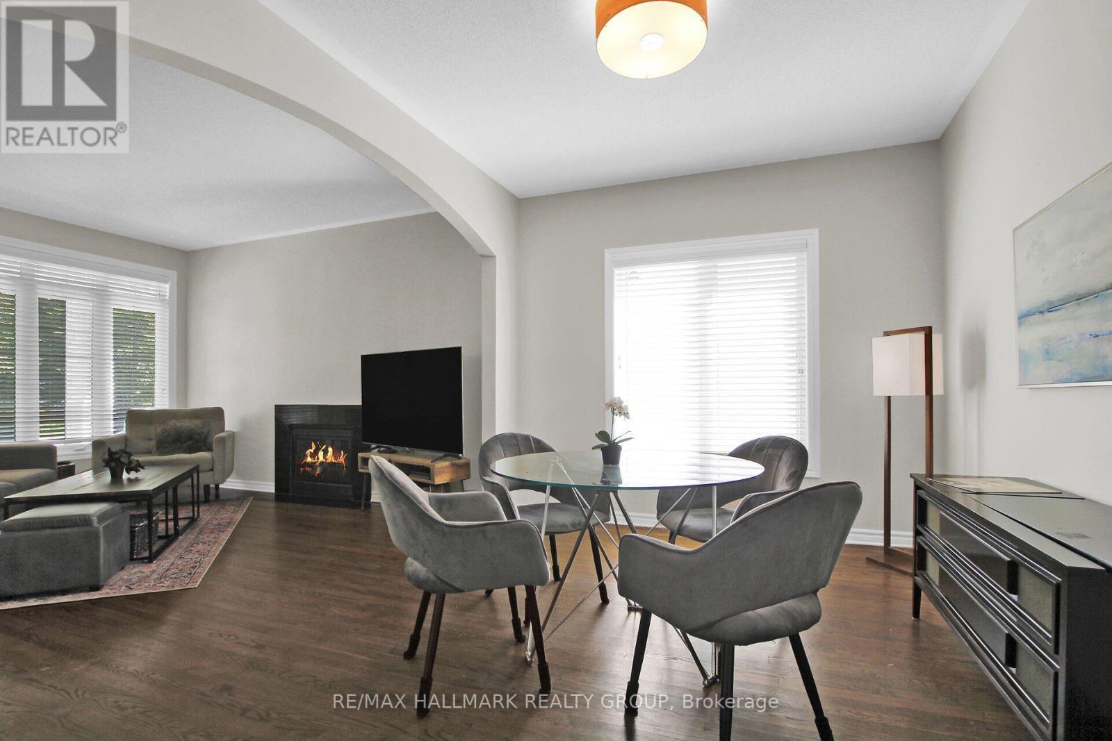 104 Strathcarron Crescent, Ottawa, Ontario  K2K 0C7 - Photo 11 - X13647762