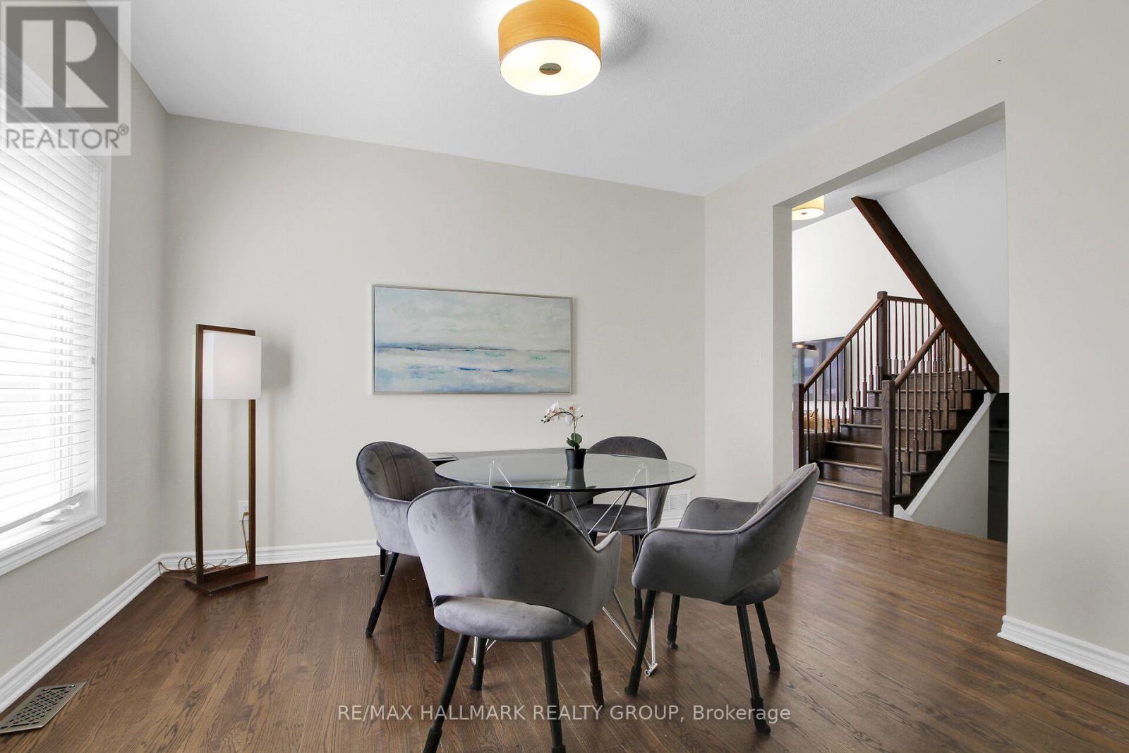 104 Strathcarron Crescent, Ottawa, Ontario  K2K 0C7 - Photo 12 - X13647762