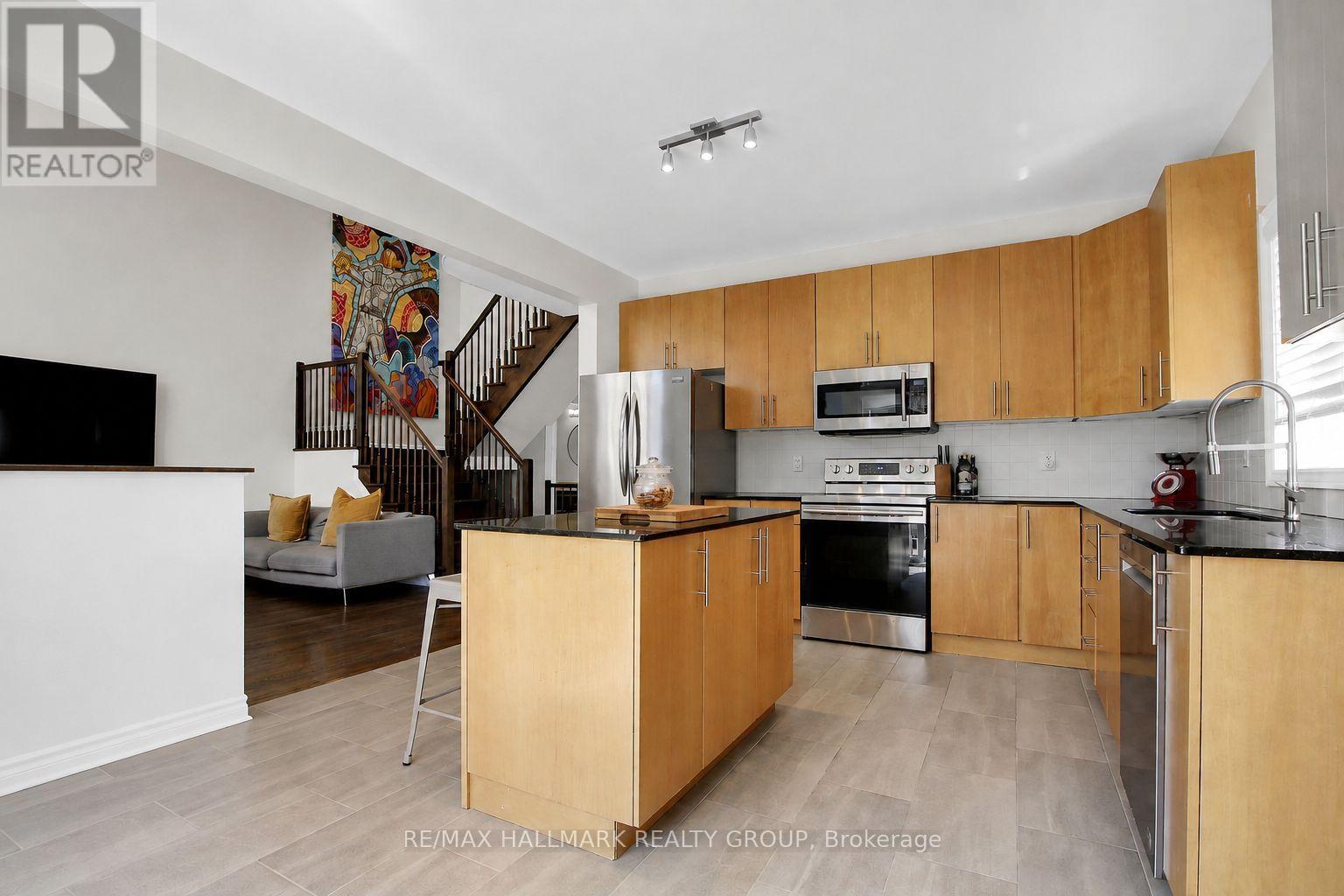 104 Strathcarron Crescent, Ottawa, Ontario  K2K 0C7 - Photo 18 - X13647762