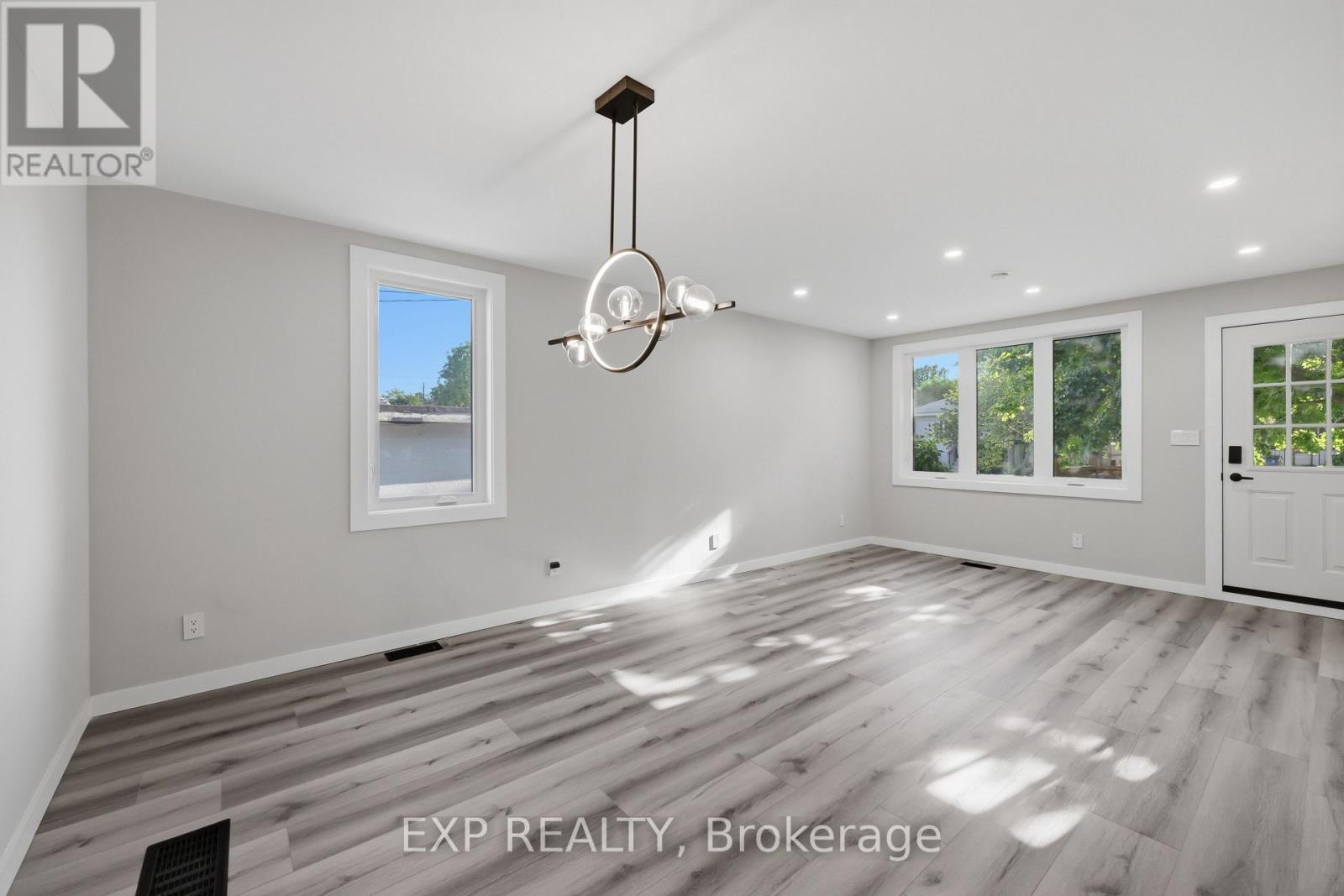 70 Mackay Avenue, London South, Ontario N6J 2V5 - Photo 6 - X13647780