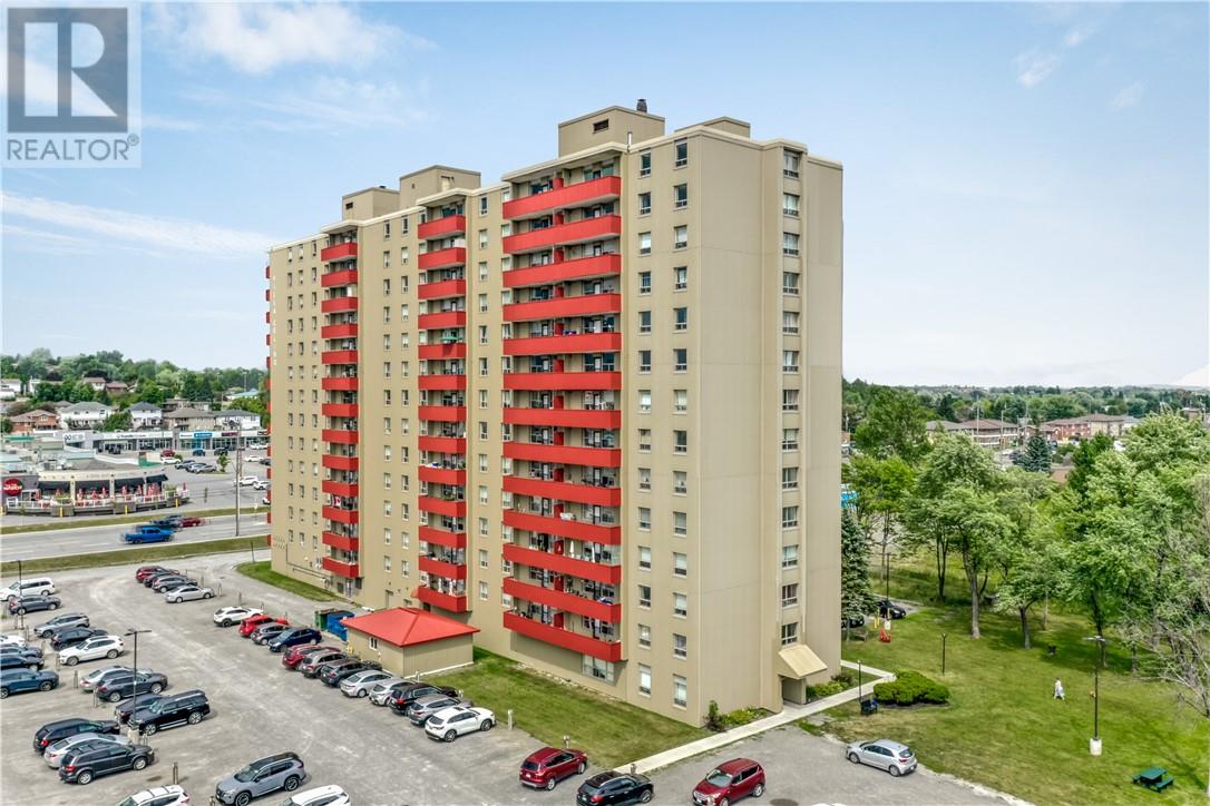 901 Lasalle Boulevard Unit# Ph4, Greater Sudbury, Ontario  P3A 1X7 - Photo 2 - 2129590