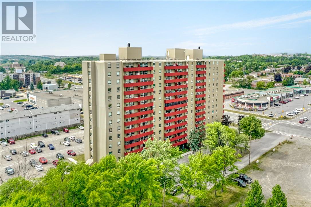 901 Lasalle Boulevard Unit# Ph4, Greater Sudbury, Ontario  P3A 1X7 - Photo 3 - 2129590