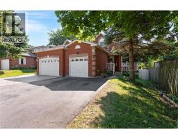 100 ANGLEROCK Drive, cambridge, Ontario