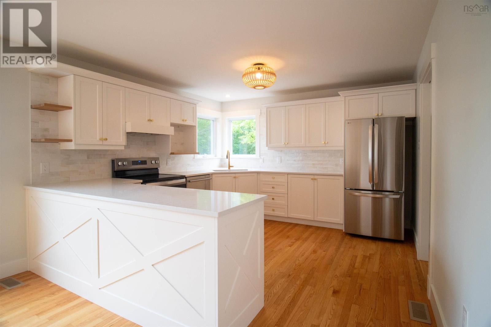 200 Douglaswood Drive, Mount Uniacke, Nova Scotia  B0N 1Z0 - Photo 9 - 202619346