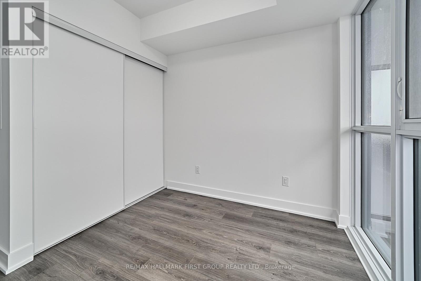 2708 - 2545 Simcoe Street N, Oshawa, Ontario  L1W 0W3 - Photo 21 - E13647698