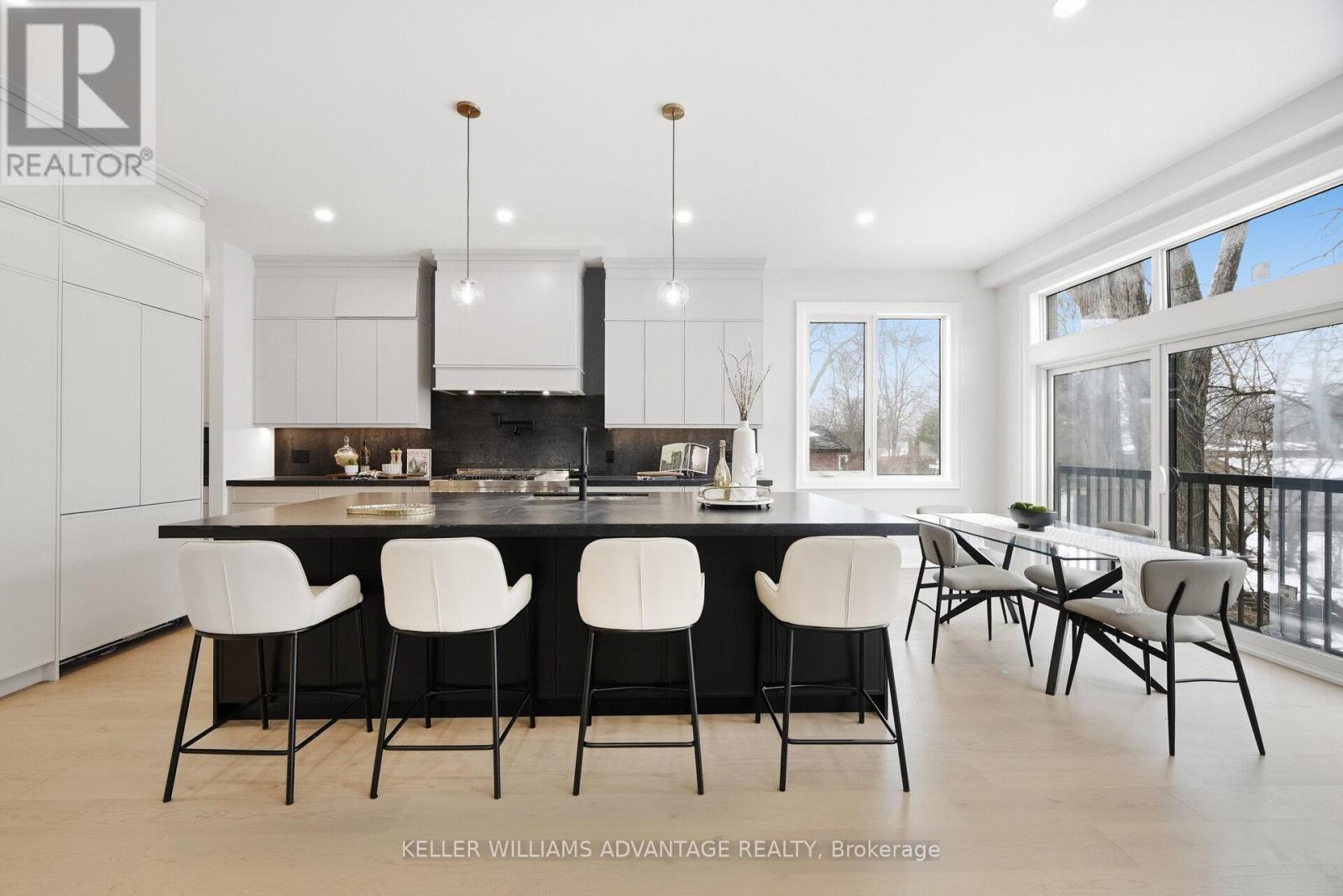 711 Hillview Crescent, Pickering, Ontario  L1W 2R6 - Photo 6 - E13647744